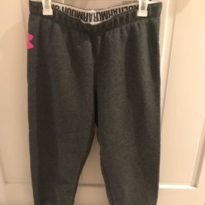 Under Armour Cropped Joggers